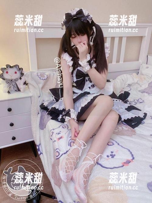 在线看，AT鲨的兔女郎聚会，快来找乐子！