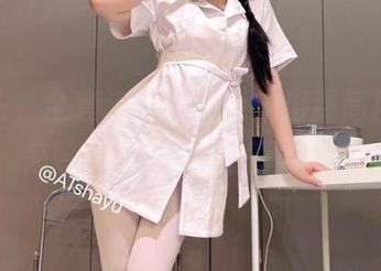 这年头，全套连体衣也能拍出新高度！快来瞧瞧AT鲨的最新力作。
