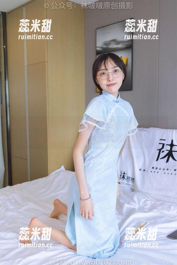 BoBoSocks袜啵啵-小甜豆 BoBoSocks袜啵啵 - 提炼小甜豆的一点小甜蜜—校服裤里丝精选套图!