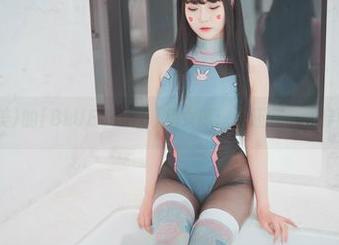 Bomi(普美)的[BLUECAKE]兔女郎：谁还在低调穿可爱兔服？