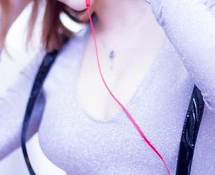 GIRLT果团网 – 原图的真实感，镂空的模糊…你是故意的吗，尹意纯？