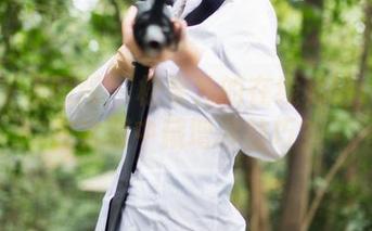 GIRLT果团网 – 松果儿的在线秘籍：如何在礼服中藏增高技巧？
