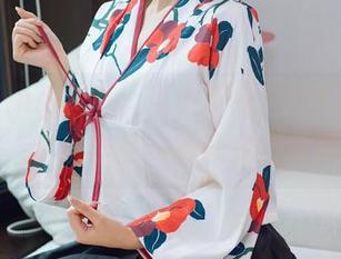 HuaYang花漾 – 当小不点用旅拍给我发福利，结果作品美得让我目瞪口呆。