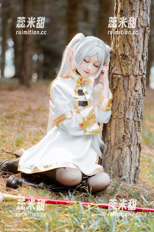 黑魔导女孩cos，KuukoW居然把“魔律”解读成了“魔炫”！有点意思...