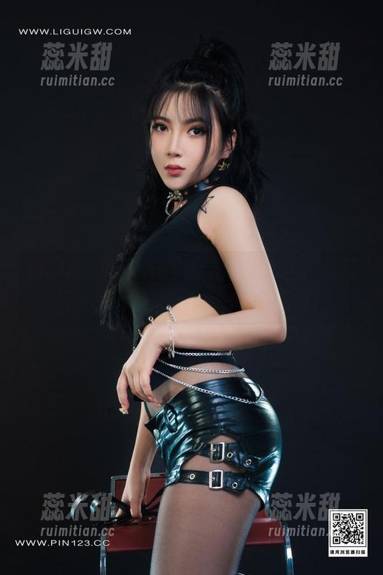 Ligui丽柜-伊园 Ligui丽柜 - Ligui丽柜典藏?不,我只是来找伊园的美照和一点小污污!