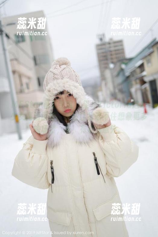 MFStar模范学院-果儿Victoria MFStar模范学院 - 果儿Victoria这本少女高清图册,居然让我忍不住想象更多的场景,唉,有点儿意外。