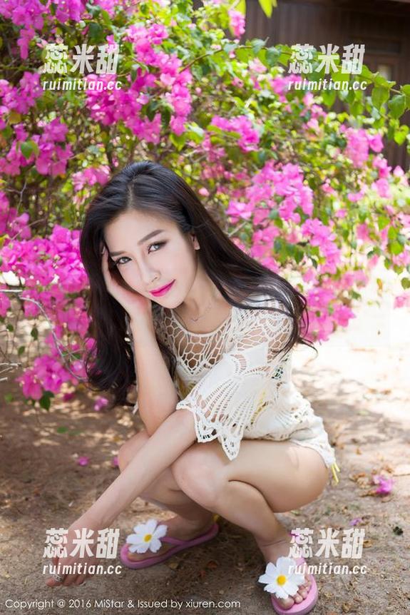 MiStar魅妍社-妤薇Vivian MiStar魅妍社 - 妤薇Vivian的裸足写真:说不定它能拯救你的压力,像一剂良药!