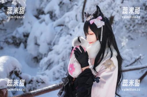 Neko薇薇 Neko薇薇不只是一个博主,她还有一套超有趣的碧蓝航线黛朵写真!