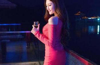 QingDouKe青豆客 – 沈梦瑶_Gcat草莓少女图册，怎么会有如此甜蜜的画面！