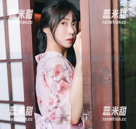 谁能想到，Sia(시아)的短裤作品居然如此抓眼球？