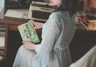 这是Uhye(이유혜)的BimilstoryNO.02—每一张原图都在挑逗我的视线