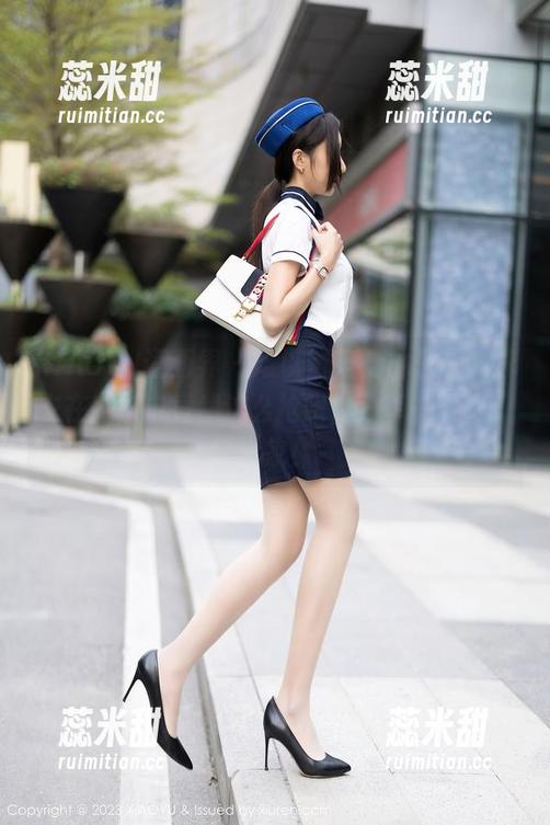 XIAOYU语画界-林乐一 XIAOYU语画界 - 难以置信,林乐一的泳衣在高清中竟然这么抢眼,分享一下吧,大家!