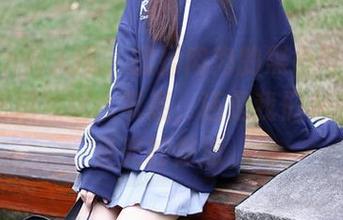 Xiuren秀人网 – 揉揉肉肉的黑色写真，原图风格居然这么带感，还是我们老朋友无圣光的做派。