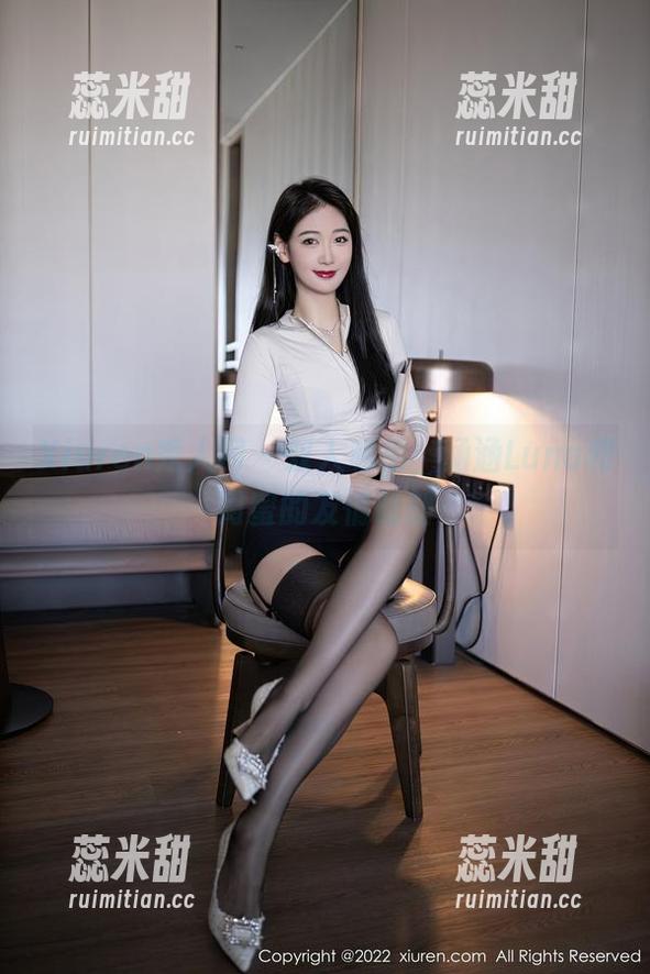 Xiuren秀人网-涵涵Luna Xiuren秀人网 - 双人私拍,涵涵Luna和闺蜜的友情时刻