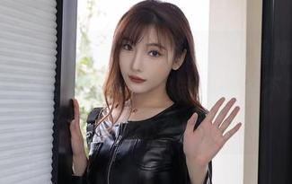 Xiuren秀人网 – 挺身而出，玛鲁娜Manuela的连衣裙让壁纸都觉得自愧不如，高清不柔