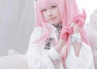 白衬衫的美图冲击力，asagiriai(爱ちゃん)有没有想过我也想下载？