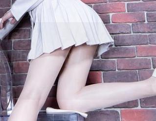 beautyleg – 分享Lena的办公室日常——这都是职业生涯的小碎片，其实挺有趣的。