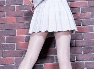 beautyleg – Miki写真中的瑜伽时刻，分享她与地心引力的“不寻常”关系。
