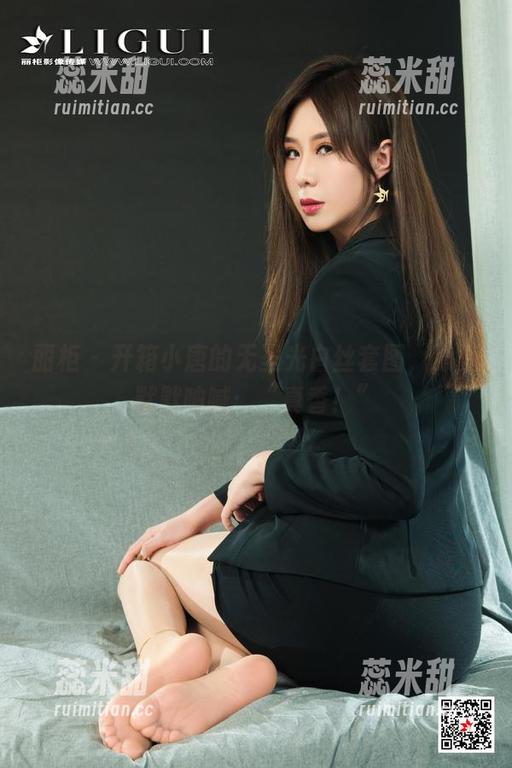 丽柜 - 开箱小唐的无圣光白丝套图，心里默默呐喊：“真香！”
