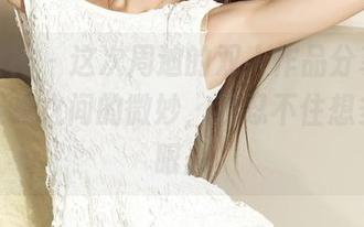 克拉女神 – 这次周迪的双人作品分享，光线和姿态之间的微妙，我忍不住想多看几眼。