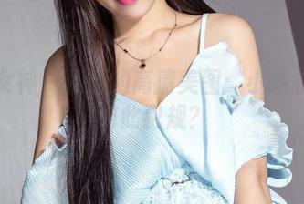 克拉女神 – 杨暖的高清美图：小睡衣怎能如此犯规？