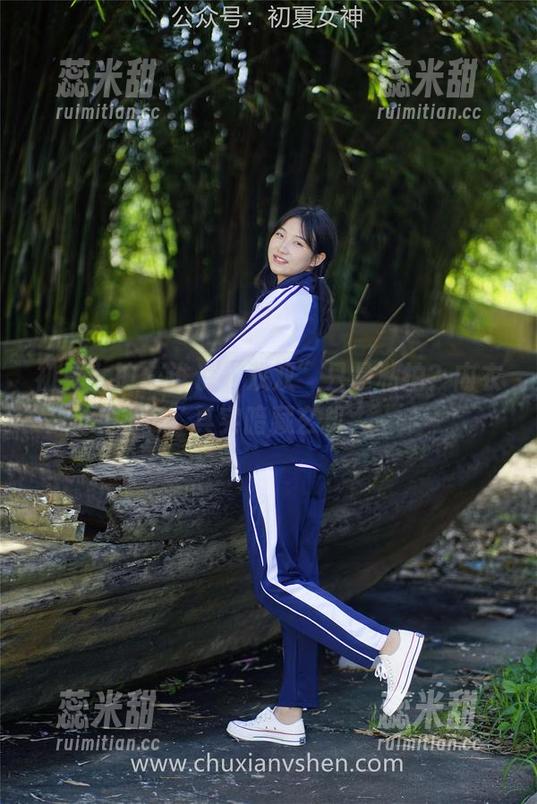 初夏女神-双双 初夏女神 - 谁说“双双”只是私拍?内衣其实暗藏玄机