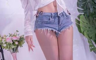 平安集锦？错啦，这里有千反田鹿子的全套奇闻图包！