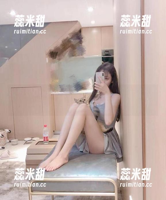 啾小妍Deer 啾小妍Deer图集更新:今天的妍宝居然给我带来了可爱新挑战!