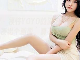 嗲囡囡 – 模特YOYO的旅拍精选：走到哪儿都能凑出个画面，真不愧是个吃货博主。