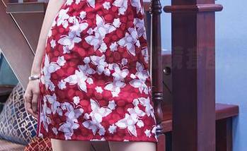 头条女神 – 乔安和她的眼镜套图：看得见的视界