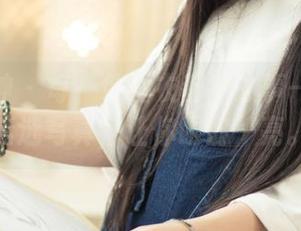 头条女神 – 每一件睡衣都有故事——筱溪精选写真，让你眼前一亮。