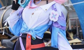 妖君白研的全套写真，梅尔特莉莉丝，啊，好像重新回到了童话里，真有意思！