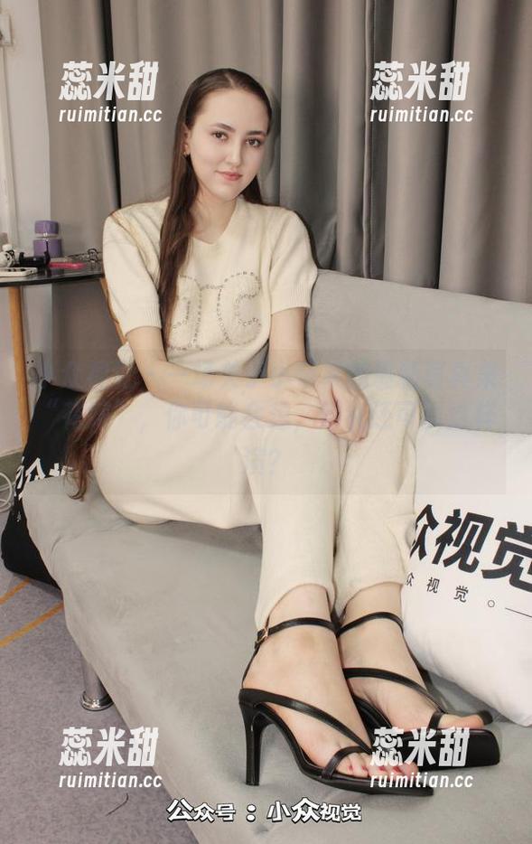 小众视觉 - 一场关于小苹果的最新写真集“花嫁”，你可能会想，婚礼还可以这样演？