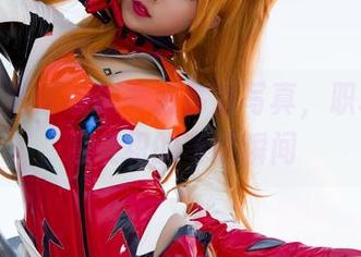 小女巫露娜的秘书装高清写真，职场与风情交织的奇妙瞬间