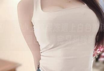 微密圈 – 当小玉吃果冻遇上白色的诗意——最新图包，看完只想咳咳！