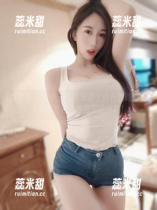 微密圈 - 当小玉吃果冻遇上白色的诗意——最新图包，看完只想咳咳！
