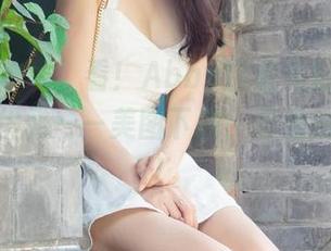 尤果网 – 喂，看！Abby金金用粉色教我们如何优雅——美图下载，开始拼颜值吧！