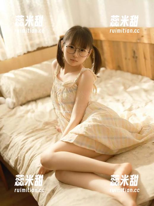 幼水铃衣 私房与小猫猫,幼水铃衣带你体验猫的日常穿搭!