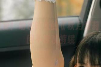 福利预警！幼水铃衣的《秋月爱莉》，这回不穿秋裤哦