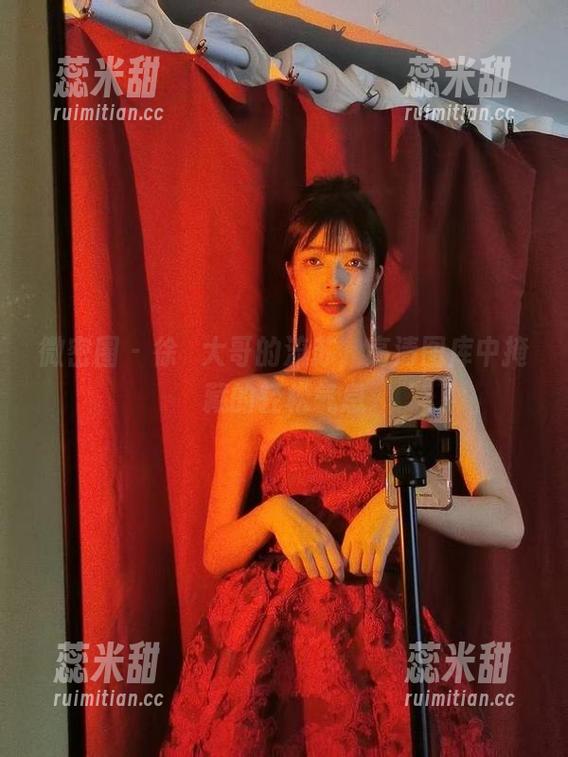 徐珺大哥 微密圈 - 徐珺大哥的流苏,高清图库中掩藏的轻松气息