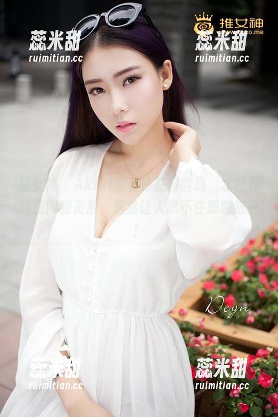 推女神 - Akiki朱若慕在冒险岛，水世界的原图和资源，居然让人忍不住想跳进去！