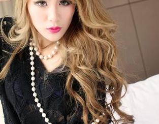 推女神 – 尤美Yumi：温柔如风，无圣光照耀下的套图是什么样的…