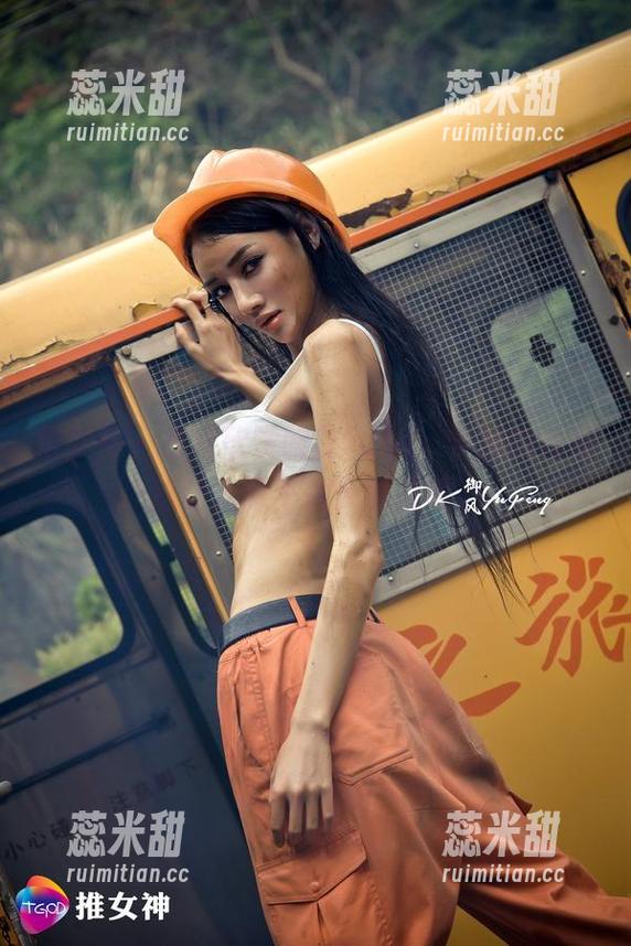 推女神-晓艾fafa 推女神 - 在线欣赏晓艾fafa,学妹的作品总让人忍不住多看几眼。