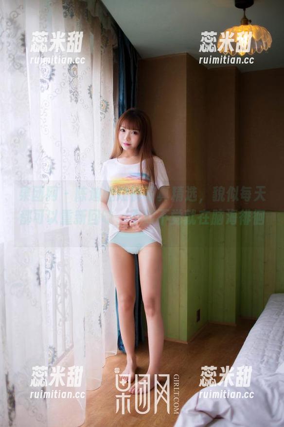 果团网 - 陈迪娅短裤写真精选，貌似每天都可以重新回味，不知不觉就在脑海徘徊。