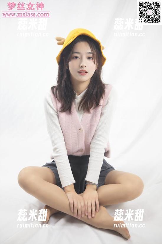 梦丝女神-花月舞 梦丝女神 - 花月舞的泳衣秀:原图里的微风拂面,图包里的细节为啥让人想多了?