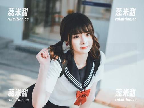河豚抚子 河豚抚子的居家少女图集分享:这是风格还是随意?我居然有点迷糊
