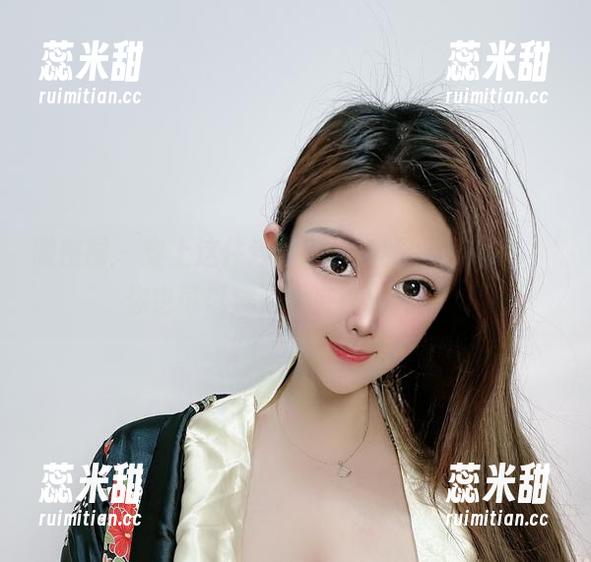 微密圈 - 穿上这件连体衣，海豚baby说：‘你也可以成为水底小精灵！’