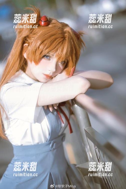 特软儿Sona 特软儿Sona的巫女新作,写真里的魔法时刻你领悟到了吗?