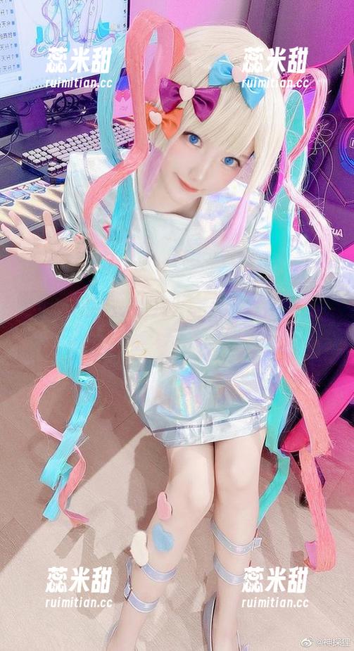 神探火狸狸 双生视界图包:神探火狸狸,左右开弓的一天!