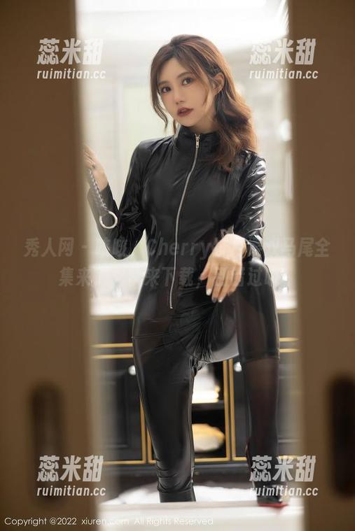 秀人网 - 咳咳，Cherry绯月樱双马尾全集来了，快来下载，别错过哦！